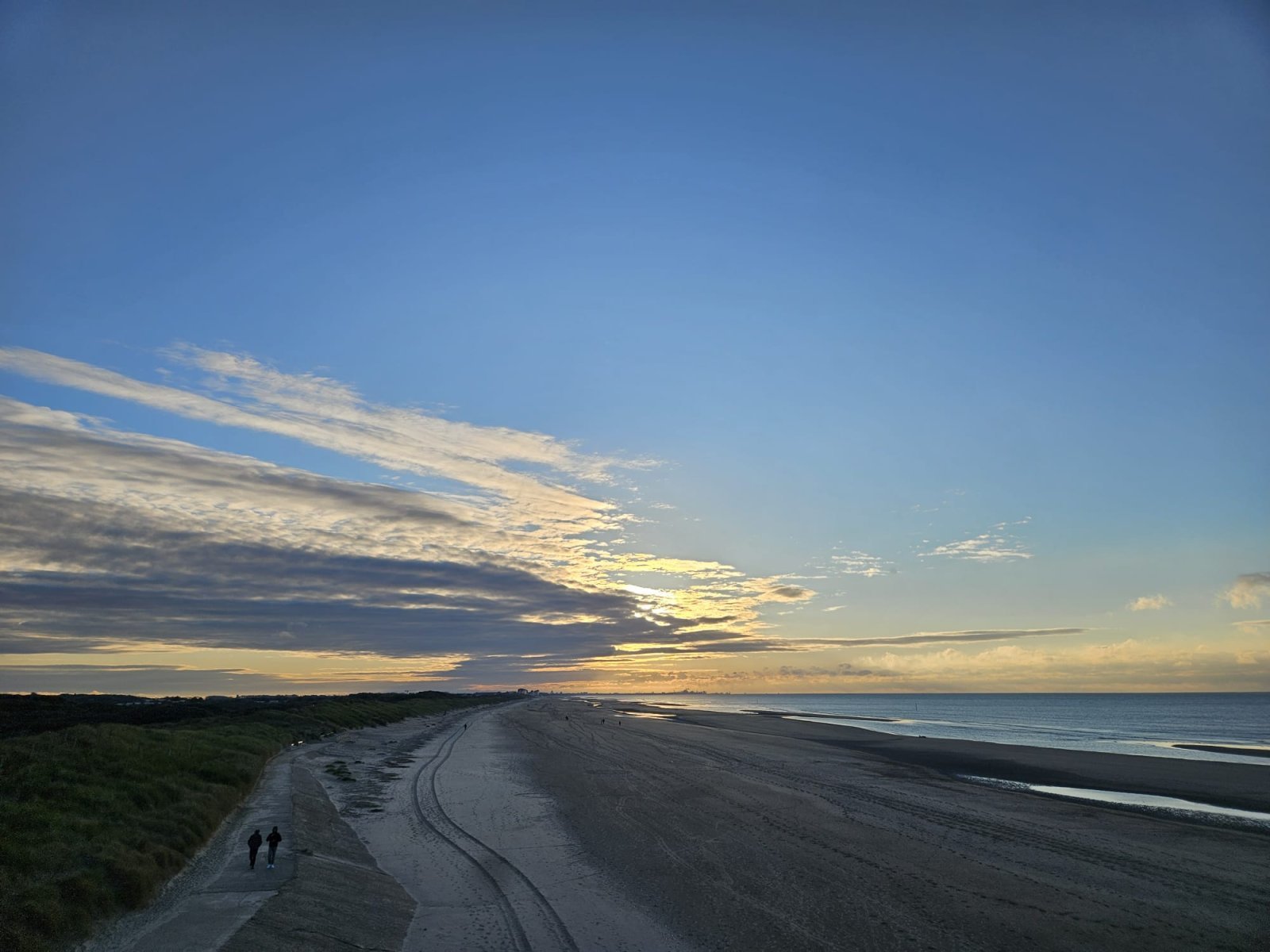 Coucher de soleil a la Panne